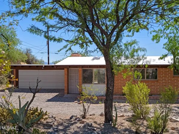 1543 N Plaza De Lirios, Tucson, AZ 85745