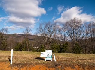 209 Northern Trl, Salem, VA 24153