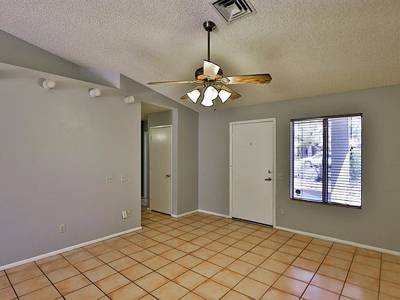 5th image of 3235 W Tonopah Dr