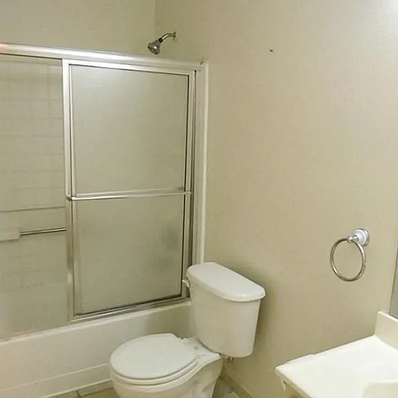 7930 Ginger Park Dr — Photo 14