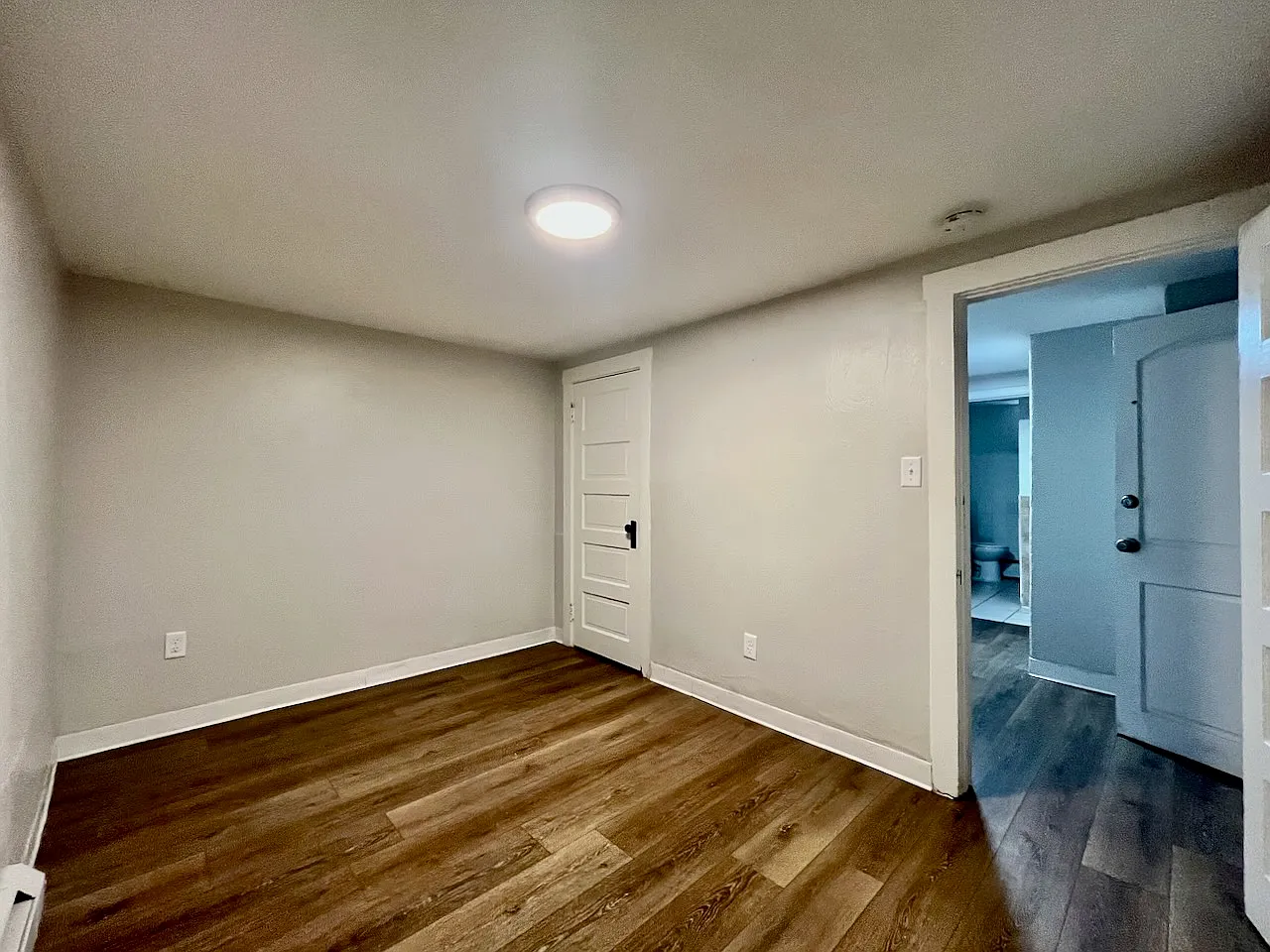 1 bed, 850 sqft, $1,200 — Photo 4