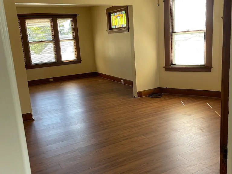 140 Westervelt Ave #1 — Photo 4