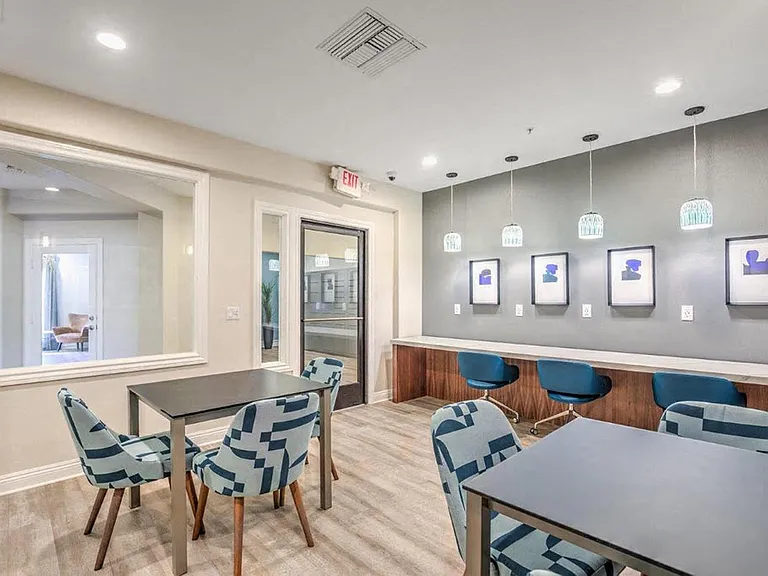 Stone Canyon Apartments — Photo 13
