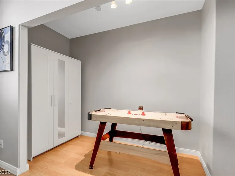 7855 Windward Rd — Photo 29