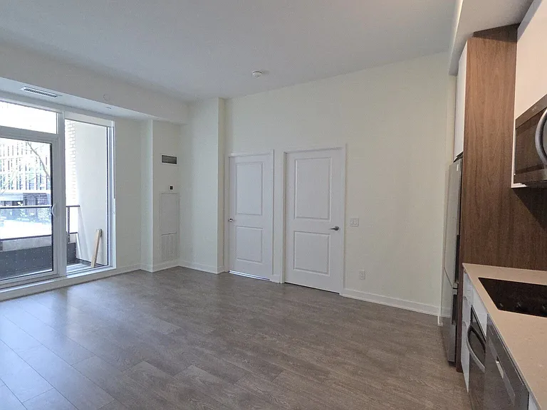 543 Richmond St W #227 — Photo 3