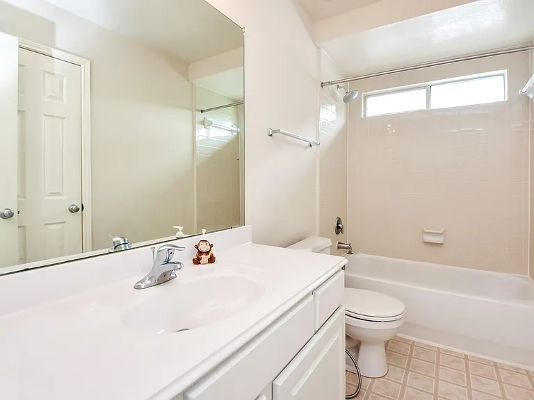1815 Granite Field Ln — Photo 28
