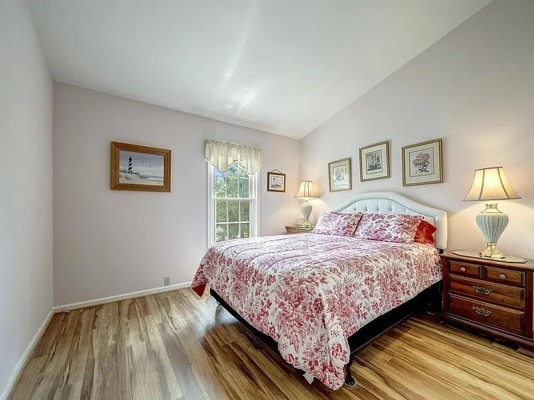 4113 Meadow Field Ct — Photo 16