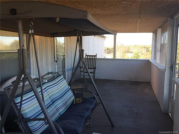 4th image of 5261 Golden Pond Dr #16