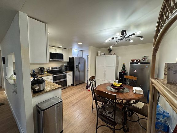 5th image of 10717 Captain Hook Cir