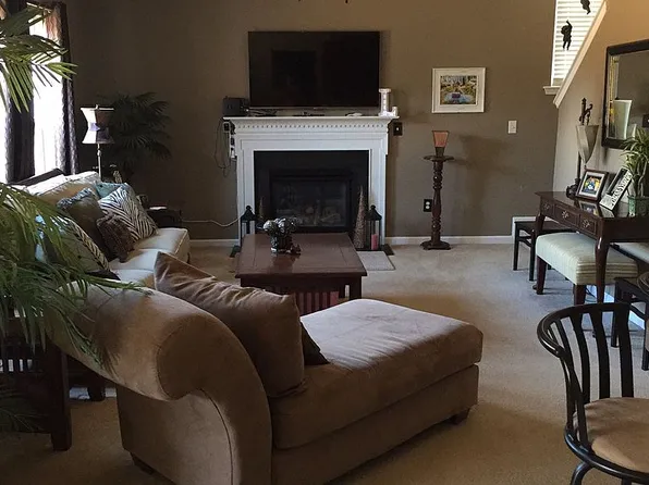 723 Thistlewood Dr, Duncan, SC 29334