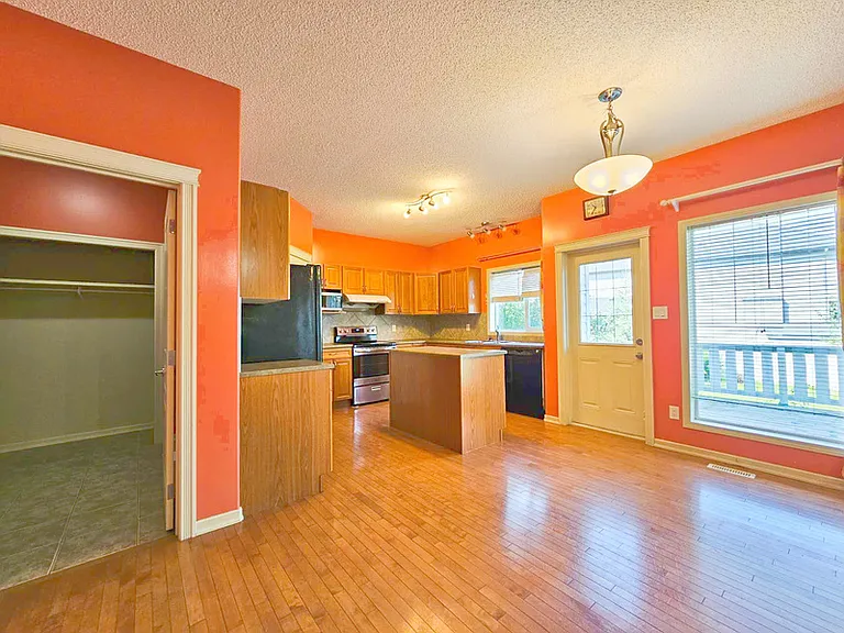 5068 Thibault Way NW — Photo 5