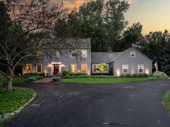 N25W30767 Overlook COURT, Pewaukee, WI 53072