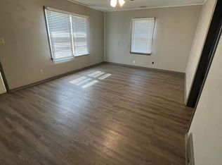 1206 Walnut St, El Dorado, KS 67042