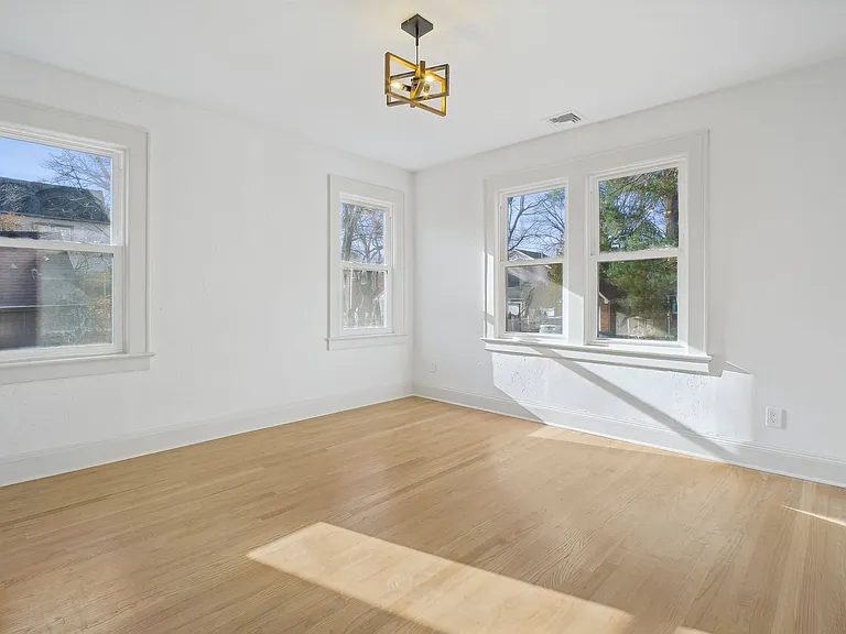 344 Marlboro Rd — Photo 6