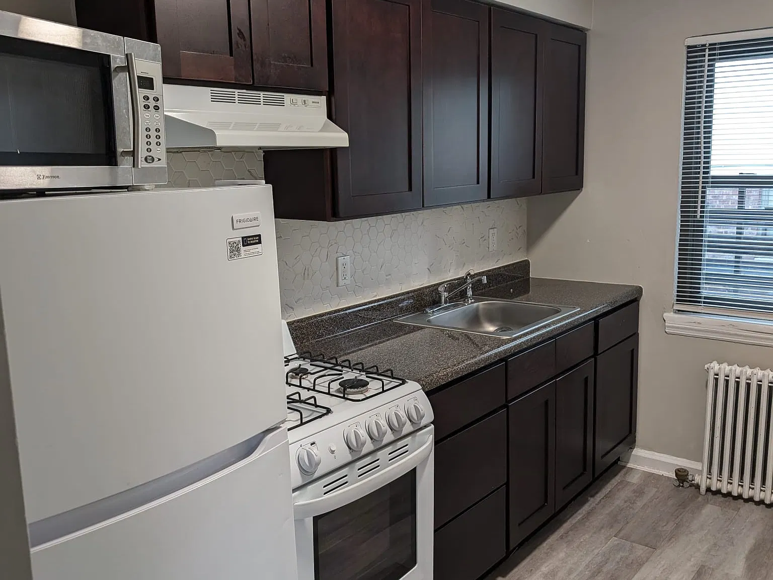 Studio, 500 sqft, $1,695 — Photo 4