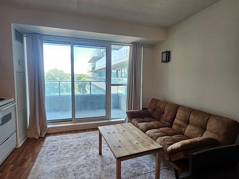 70 Town Centre Ct #711 — Photo 13