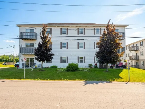 11 Elena Ct, Charlottetown, PE C1C 0B2