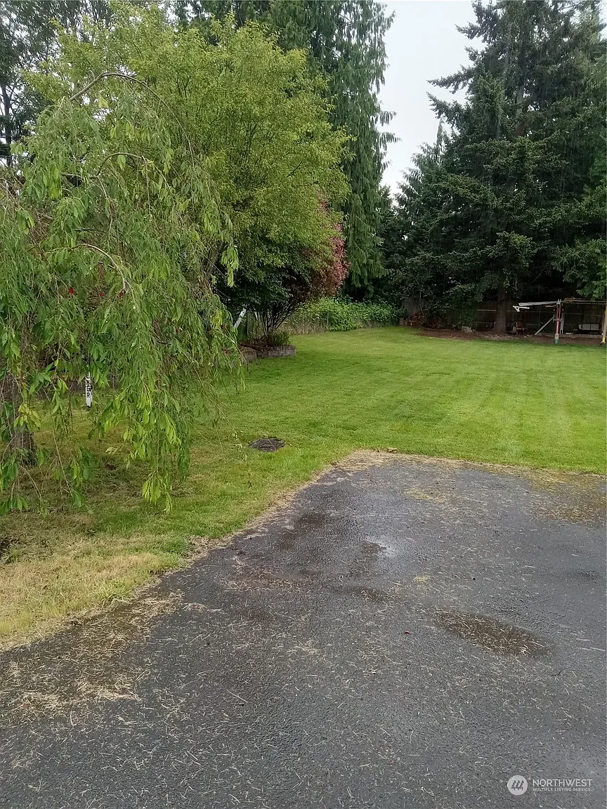 10830 SE 173rd St photo 1