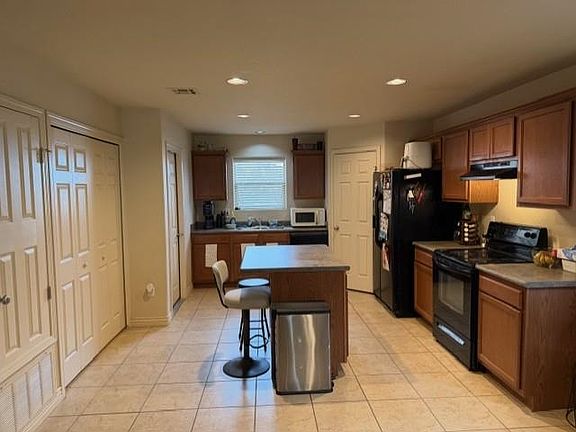 3rd image of 2621 Las Alturas Ct