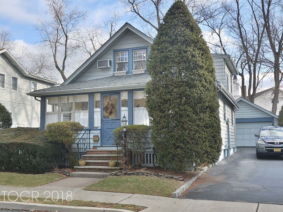 1st image of 34 Parker Pl