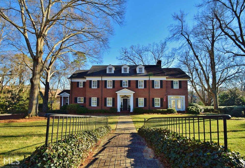 1st image of 339 Dixon Dr