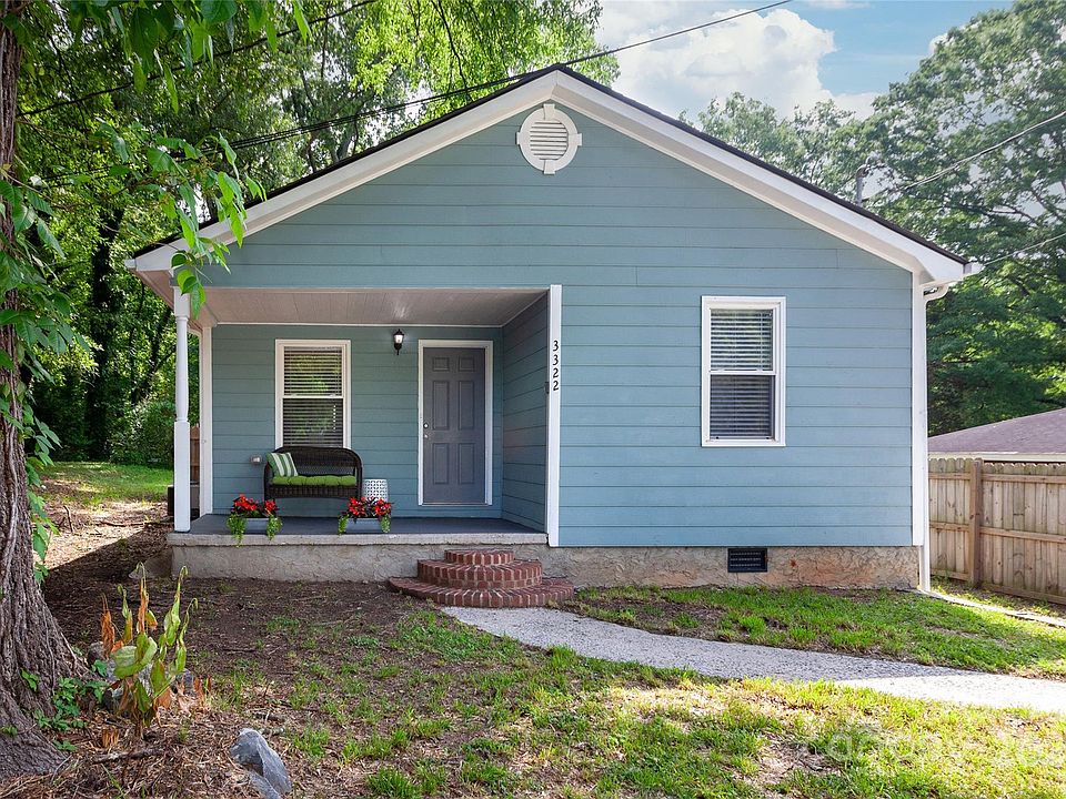 1st image of 3322 Queens Ln