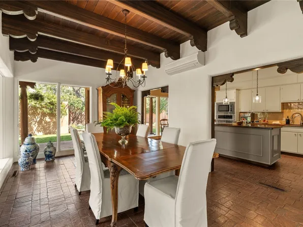 303 Cadiz Rd, Santa Fe, NM 87505