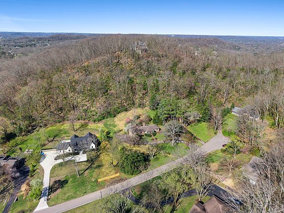 5th image of 2009 Otter Valley Ln