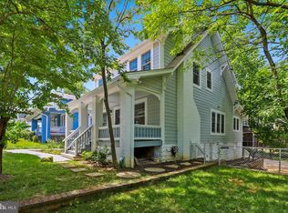 7402 Carroll Ave, Takoma Park, MD 20912