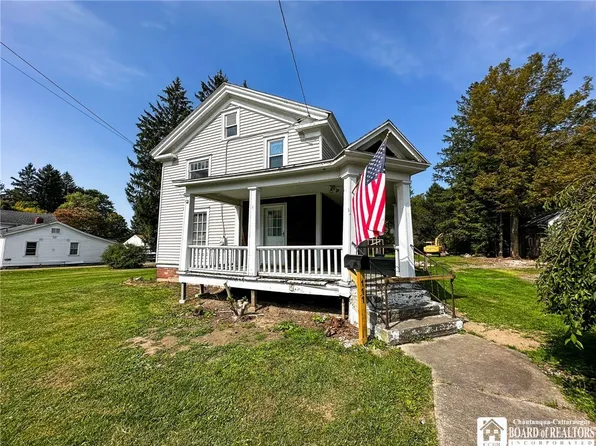 111 Maple Ave, Allegany, NY 14706