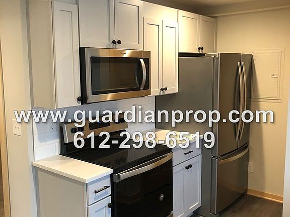3rd image of 1560 Portland Ave #5