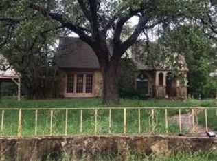 238 Greenlawn Dr, San Antonio, TX 78201