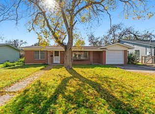 1207 Dwyce Dr, Austin, TX 78757