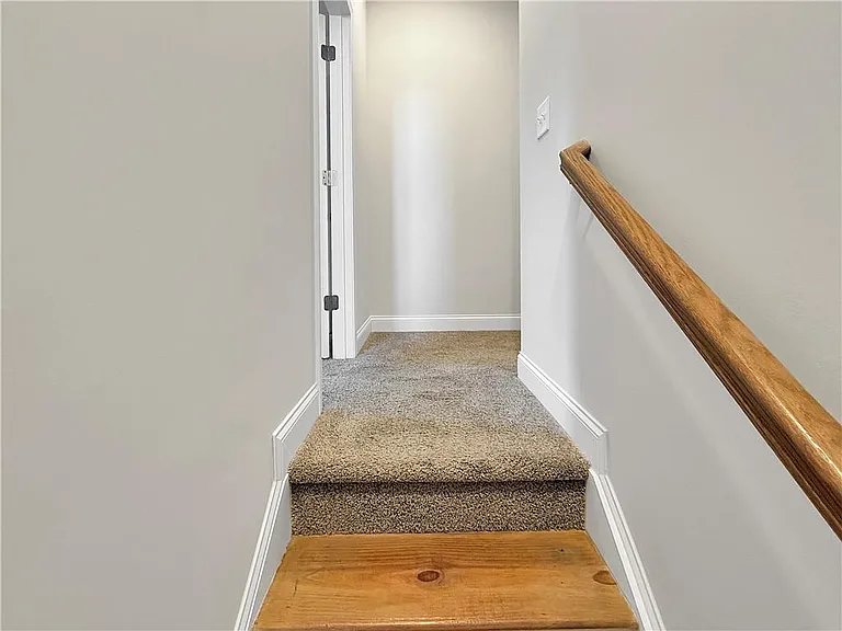 5100 Hillington Way — Photo 11