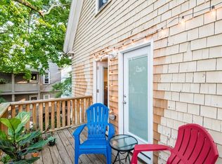 27 Holyoke Rd APT 2, Somerville, MA 02144