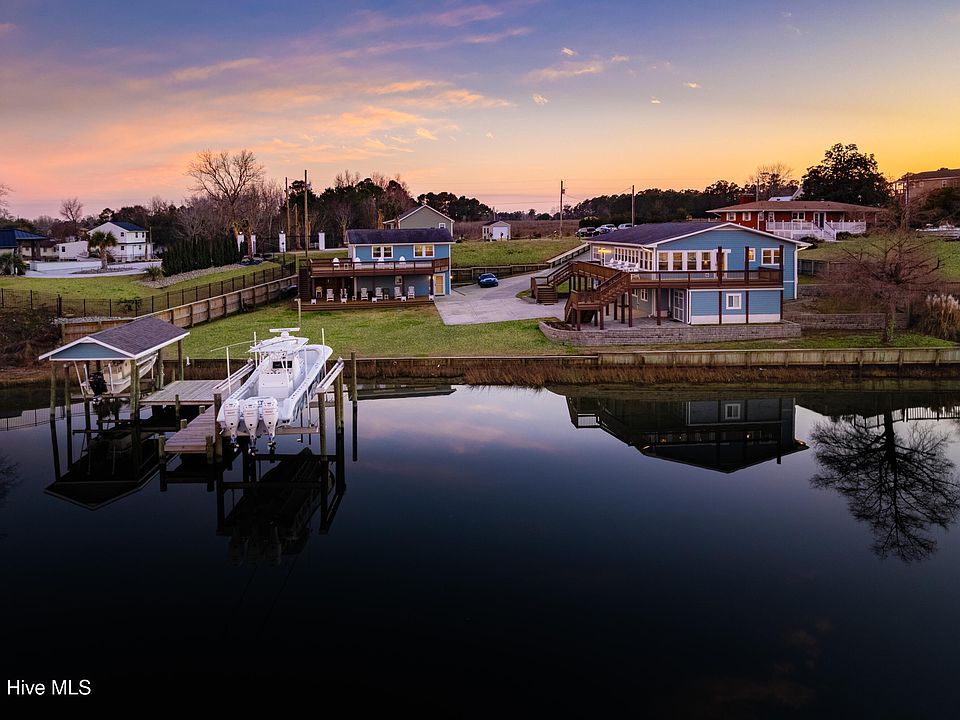 1st image of 225 Great Neck Hill Road