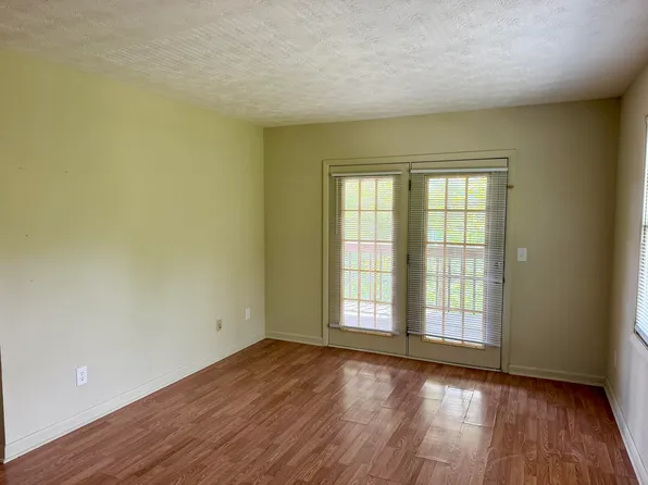 131 Weslee Way #21, Hazard, KY 41701