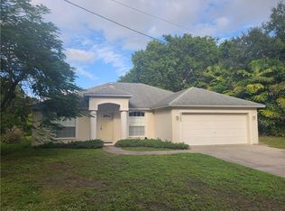 6523 65th Avenue Dr E, Bradenton, FL 34203