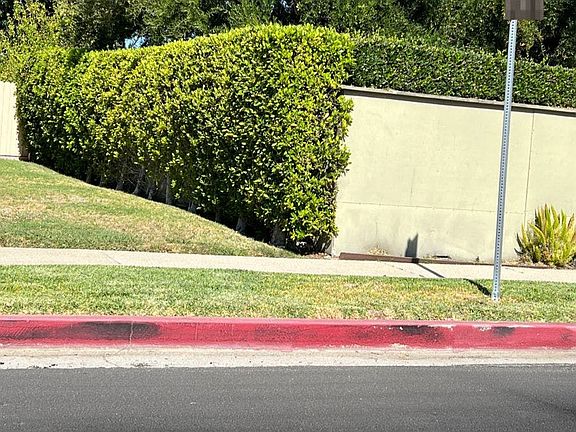 3rd image of 6117 Corbin Ave