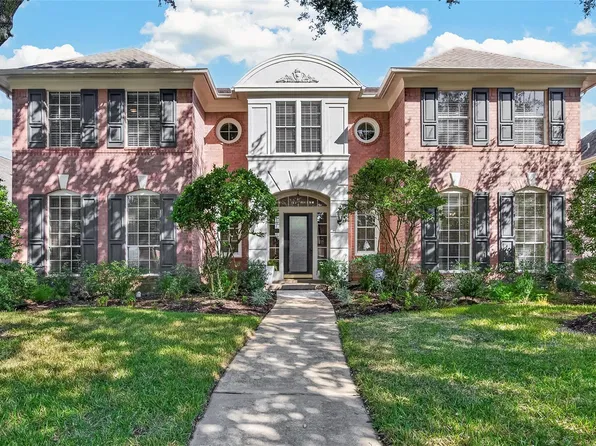 6411 Hidden Crest Way, Sugar Land, TX 77479
