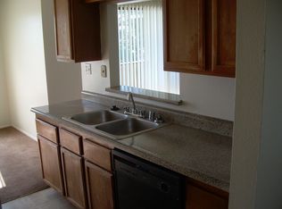 4551 Carriage Park Dr APT B, Las Vegas, NV 89121