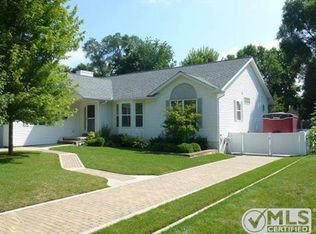 318 N 5th St, Brighton, MI 48116