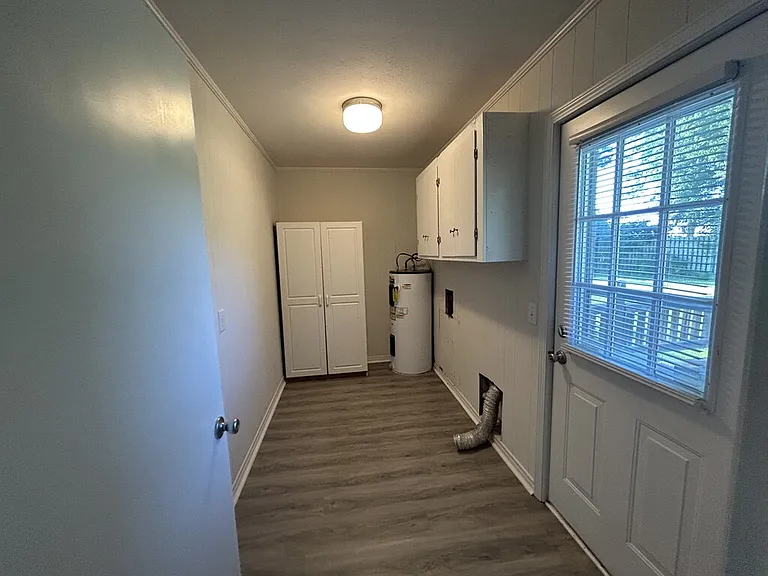 660 Fairground St — Photo 19