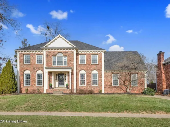 414 Lake Forest Pkwy, Louisville, KY 40245