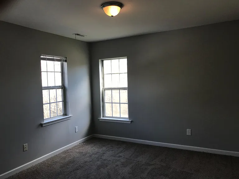 bedroom, two windows