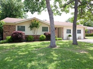 2303 April Ln, Grand Prairie, TX 75050