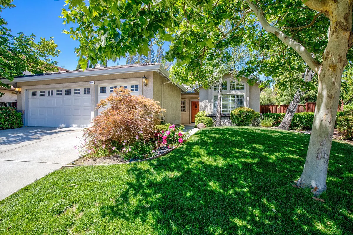 Building Photo - 3800 Sheffield Cir
