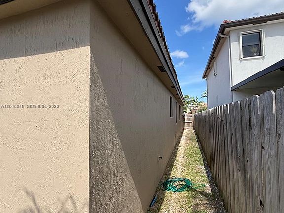 4th image of 24164 SW 118th Ave