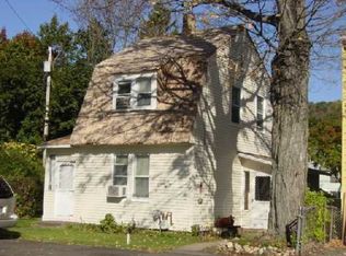 10 Circle Dr, Tuxedo Park, NY 10987