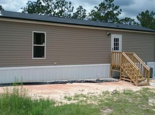 103 Whirlwind Way, Hawthorne, FL 32640